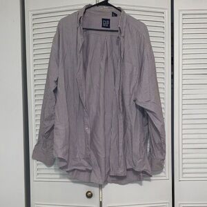 GAP Men’s Pinstripe Gray Button Down